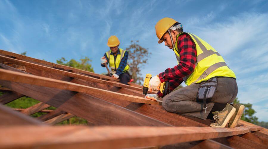 Professional Flat Roofing Installation services in Vardaman, MS